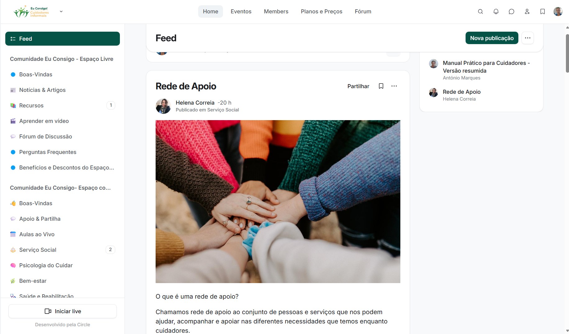 Página inicial da comunidade, com o menu de espaços e uma publicação da assistente social sobre redes de apoio
